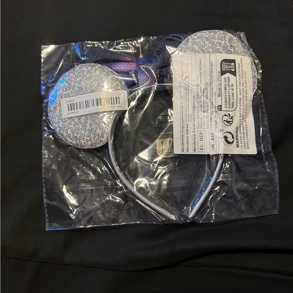 Castle Mickey Ears - Picture 5 of 7